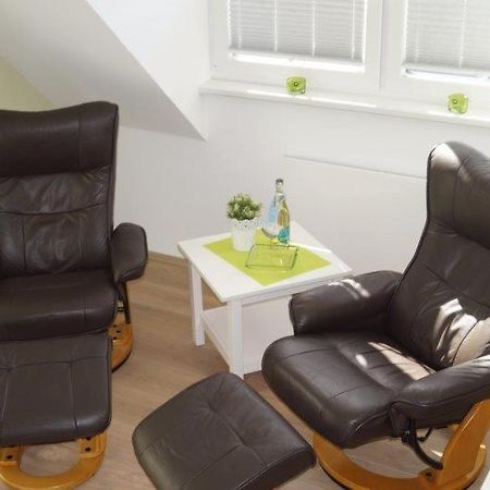 Komfortappartement Robbe Neuharlingersiel Buitenkant foto
